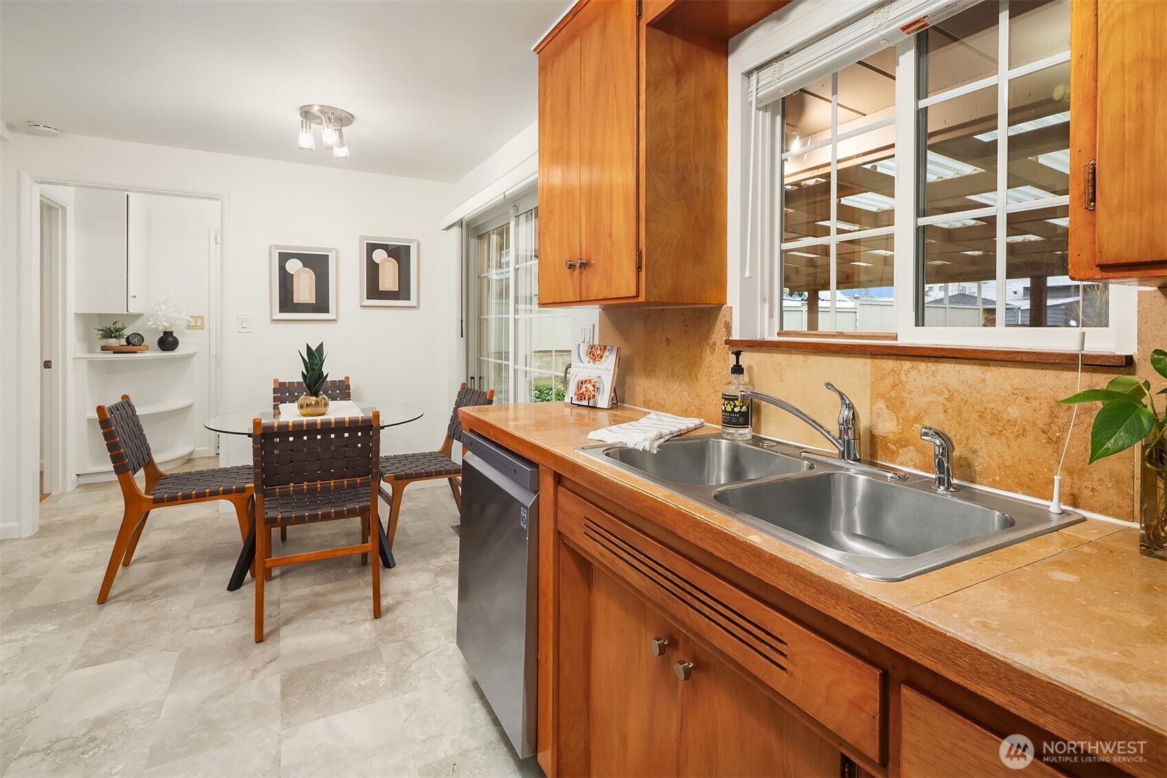 407 3rd Avenue North Edmonds, WA 98020 - Photo 14 of 30