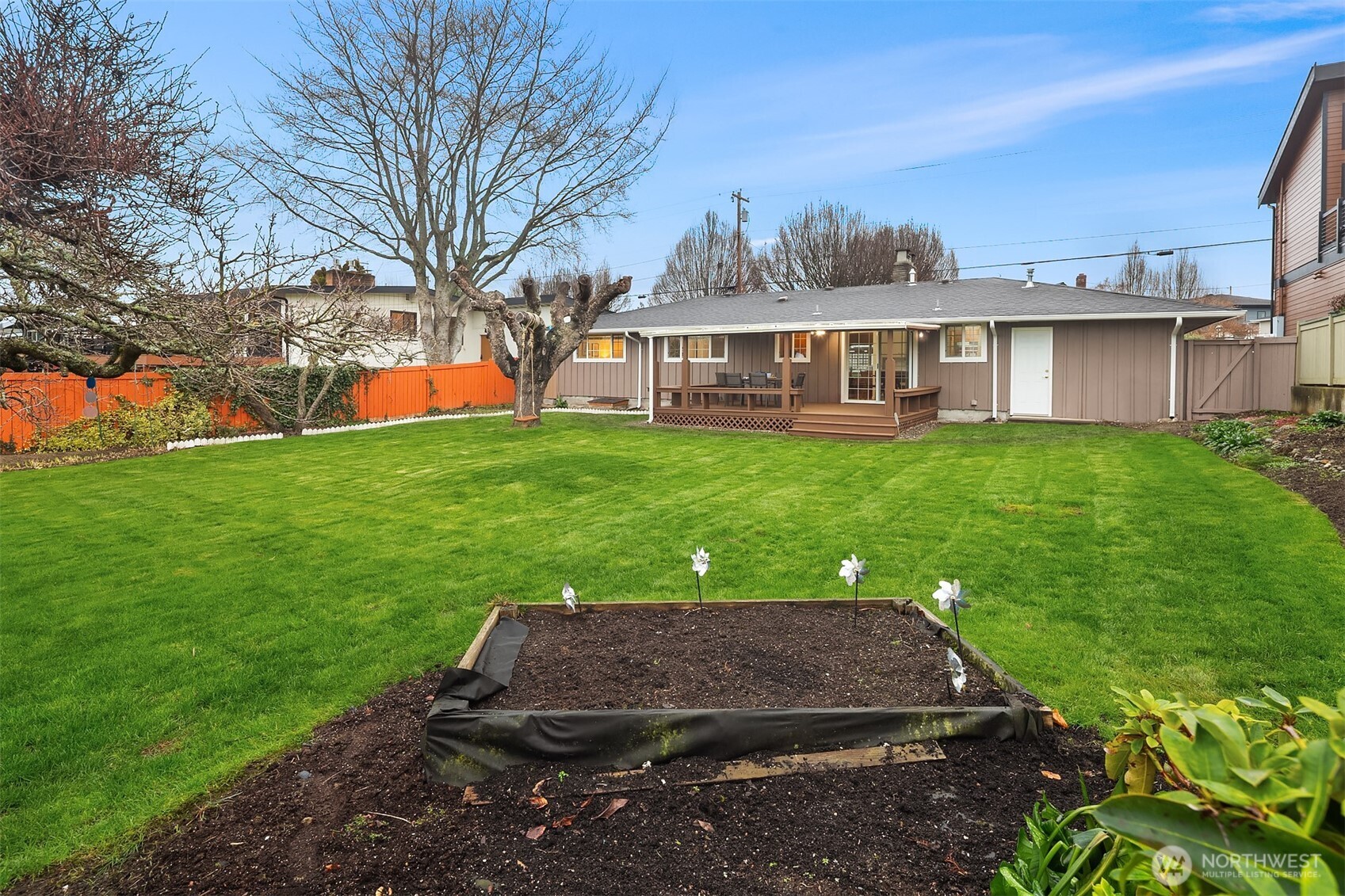 407 3rd Avenue North Edmonds, WA 98020 - Photo 26 of 30