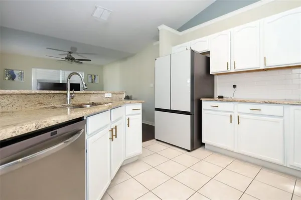 $1,900 | 200 Patrice Hope Street, Leesburg, FL 34748