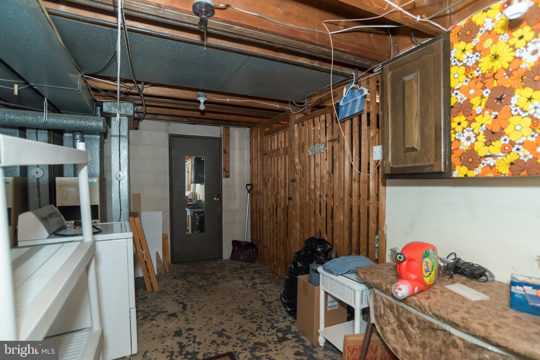 12516 Knights Road Philadelphia, PA 19154 - Photo 28 of 34 Basement storage and Laundry