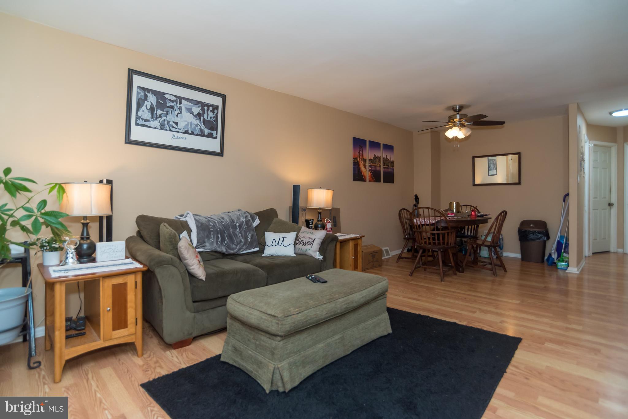 12516 Knights Road Philadelphia, PA 19154 - Photo 3 of 34 Unit 1