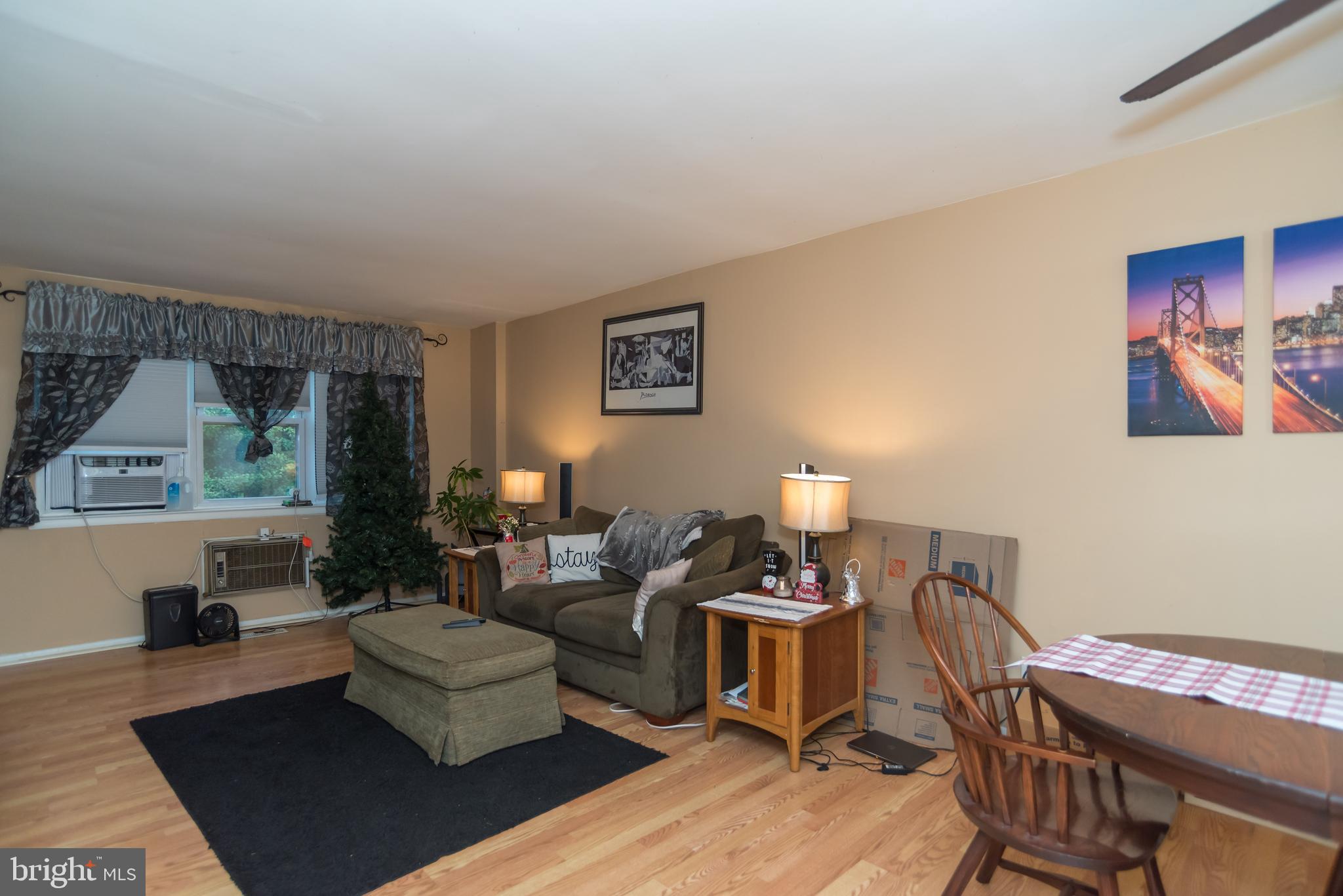 12516 Knights Road Philadelphia, PA 19154 - Photo 4 of 34 Unit 1