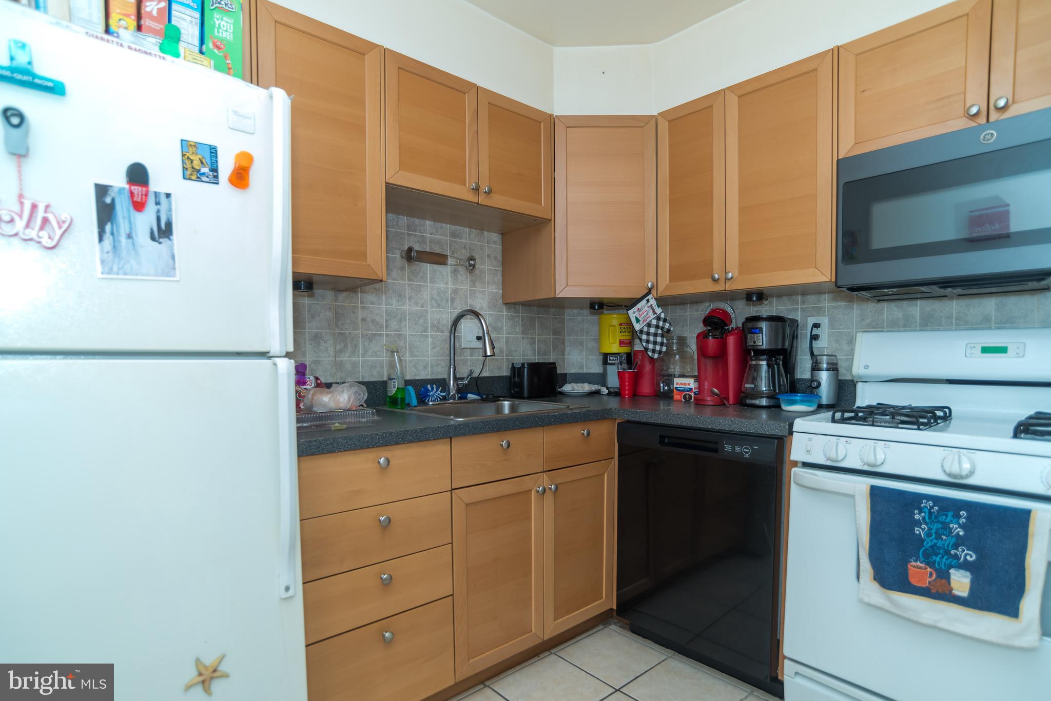 12516 Knights Road Philadelphia, PA 19154 - Photo 6 of 34 Unit 1