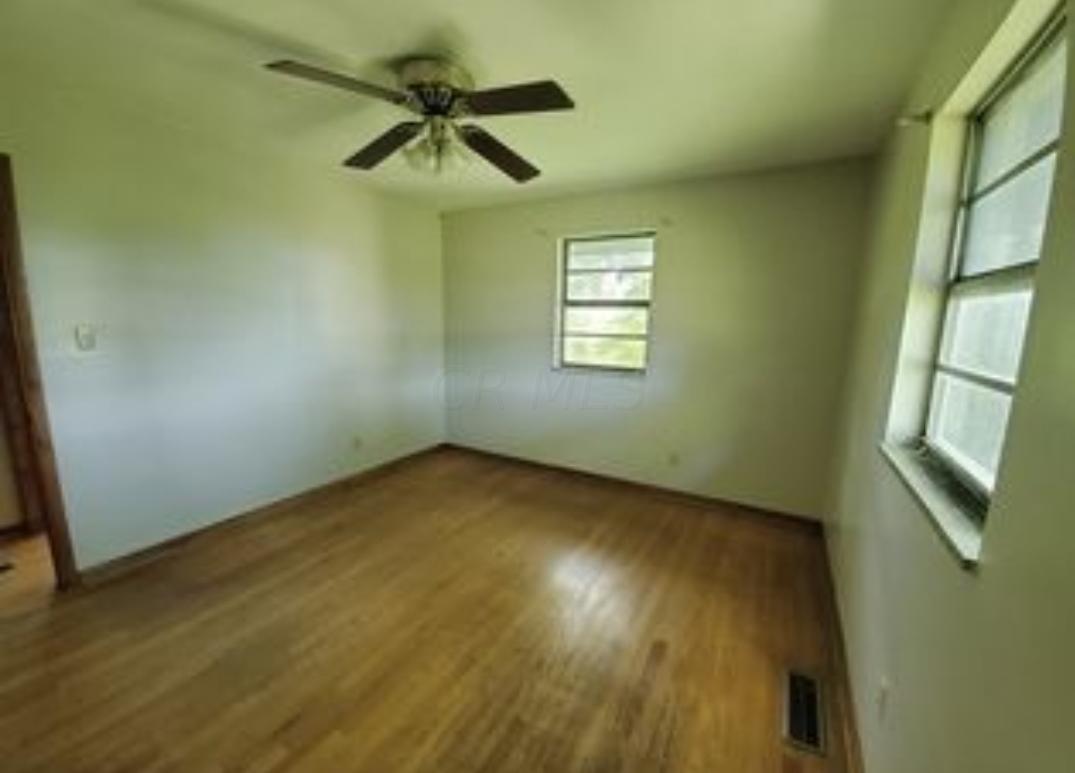 2329 Norton Road Galloway, OH 43119 - Photo 11 of 16 Gallery Image 11