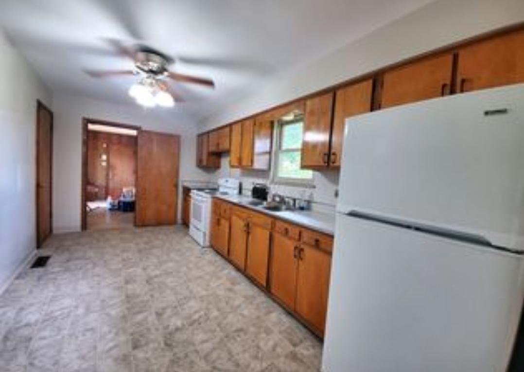 2329 Norton Road Galloway, OH 43119 - Photo 13 of 16 Gallery Image 13