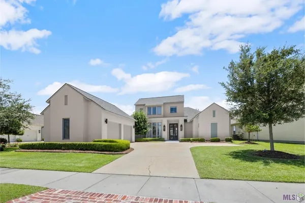 $940,000 | 2855 Grand Way Avenue, Baton Rouge, LA 70810