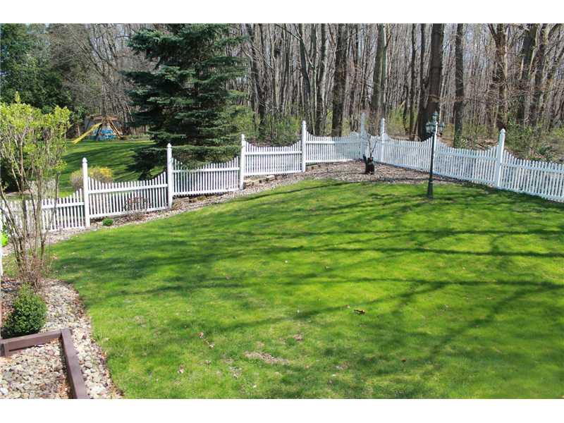 112 Windmill Road Butler, PA 16002 - Photo 19 of 22 Yard/Garden.