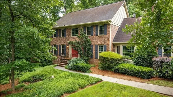 $725,000 | 6088 Millstone Run, Smoke Rise, GA 30087