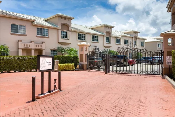 $3,200 | 15750 Southwest 92nd Avenue, Unit 20C, Palmetto Bay, FL 33157