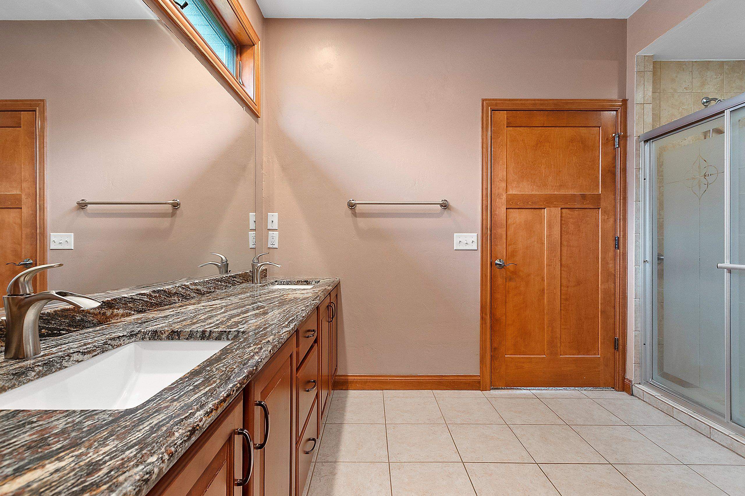 1892 Sunrise Lane Appleton, WI 54913 - Photo 23 of 50