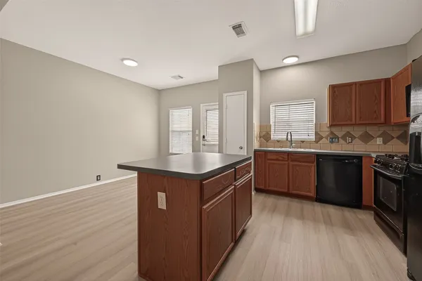 $1,850 | 16847 Mammoth Springs Drive, Houston, TX 77095