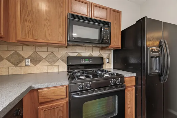 $1,850 | 16847 Mammoth Springs Drive, Houston, TX 77095