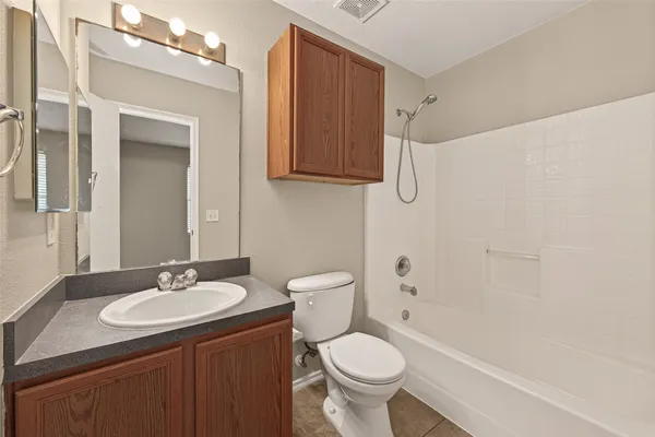 $1,850 | 16847 Mammoth Springs Drive, Houston, TX 77095