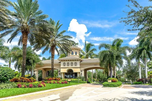 $4,500 | 6833 Watertown Drive, Boynton Beach, FL 33437