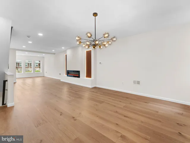 $324,900 | 7153 North 19th Street, Philadelphia, PA 19126