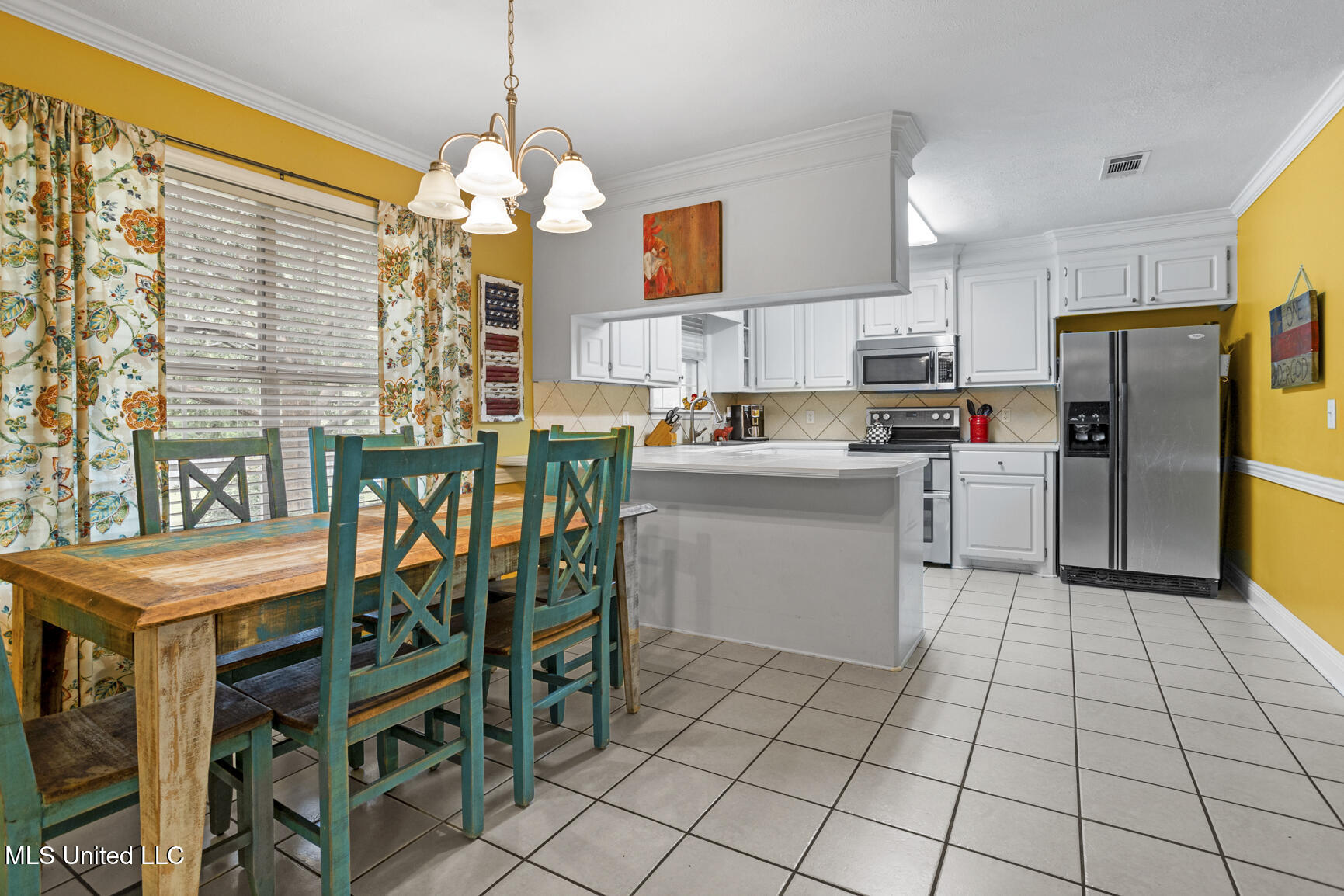 3003 Stonehendge Drive Brandon, MS 39042 - Photo 7 of 21 3003 Stonehenge Dr-8