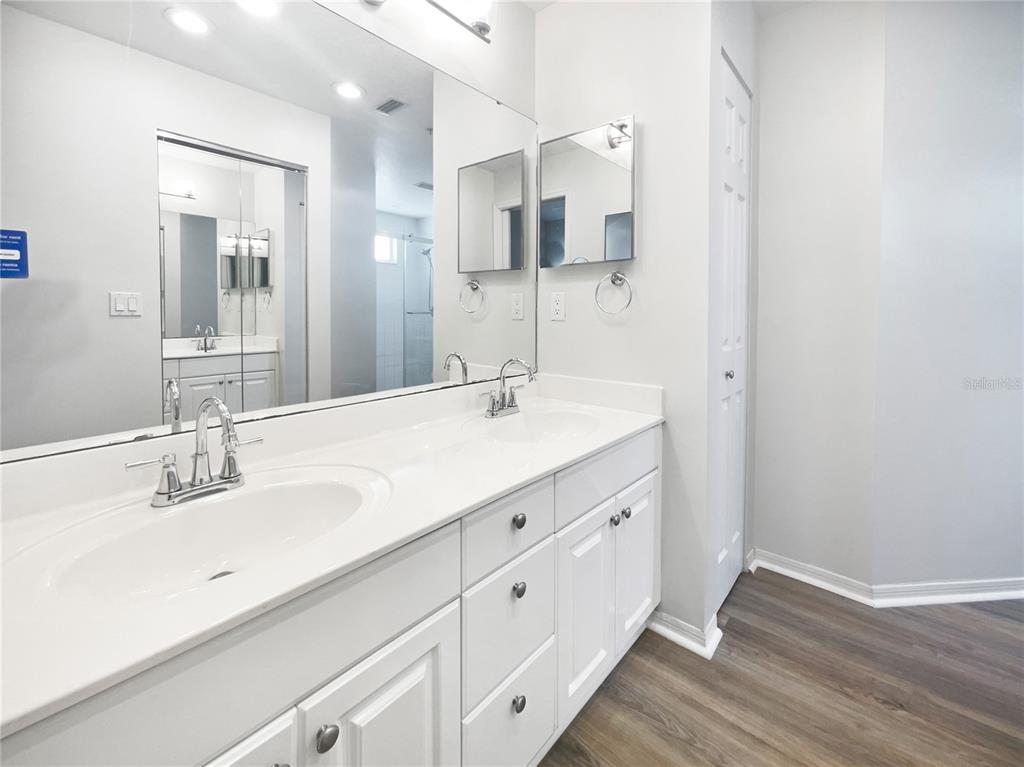 6629 Pineview Terrace, Unit 5201 Bradenton, FL 34203 - Photo 21 of 29