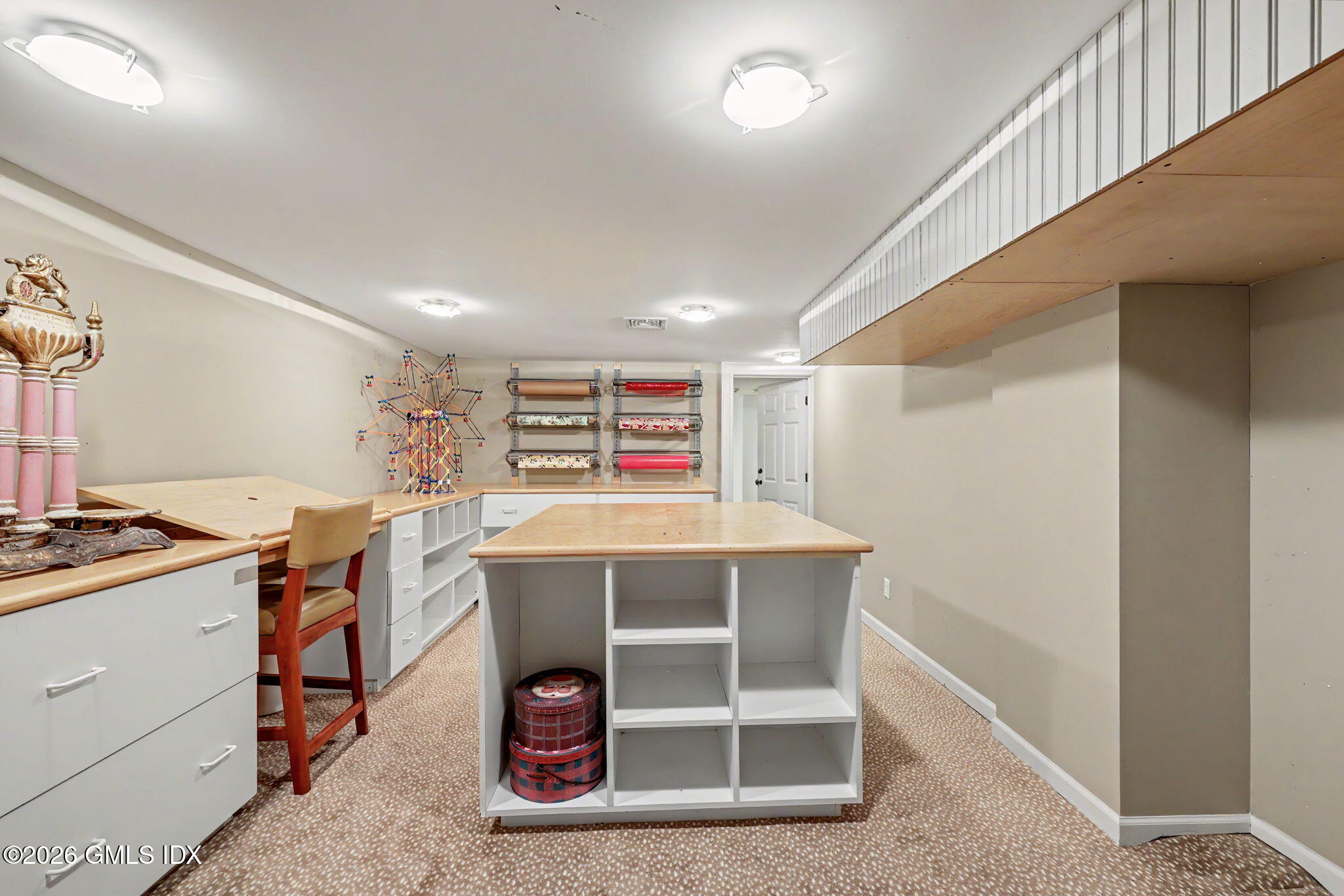 27 Locust Road Greenwich, CT 06831 - Photo 21 of 39 81-web-or-mls-27-locust-rd