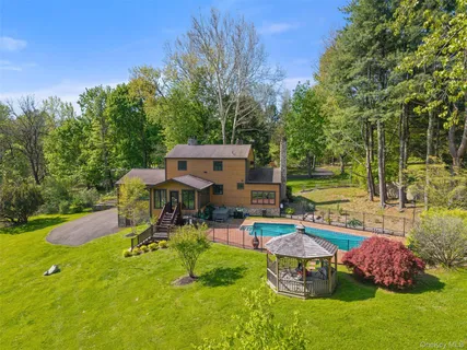 $650,000 | 241 Chapel Hill Road, Highland, NY 12528