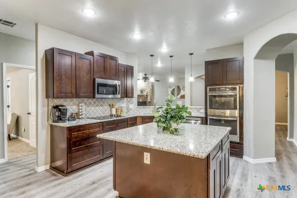 $385,000 | 814 TUSCAN Road, Harker Heights, TX 76548