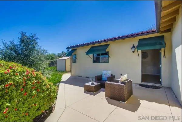 $2,350 | 2686 Canyon Crest Drive, Unit A, Escondido, CA 92027
