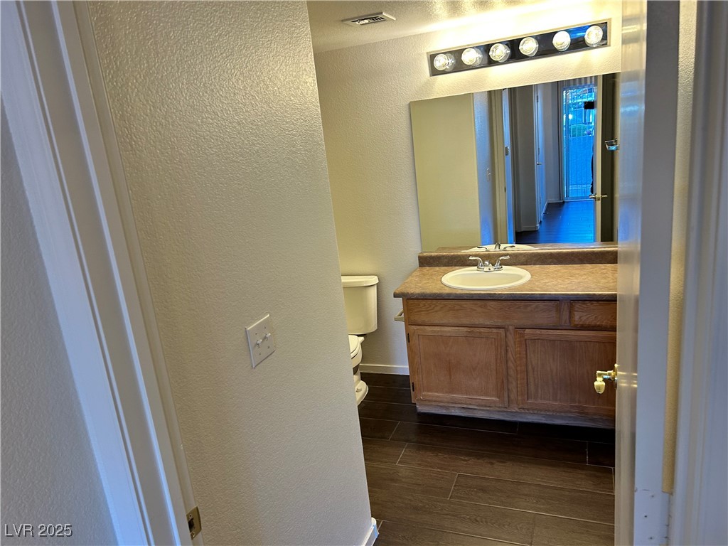 7255 West Sunset Road, Unit 1089 Las Vegas, NV 89113 - Photo 26 of 50 Central, secondary bathroom