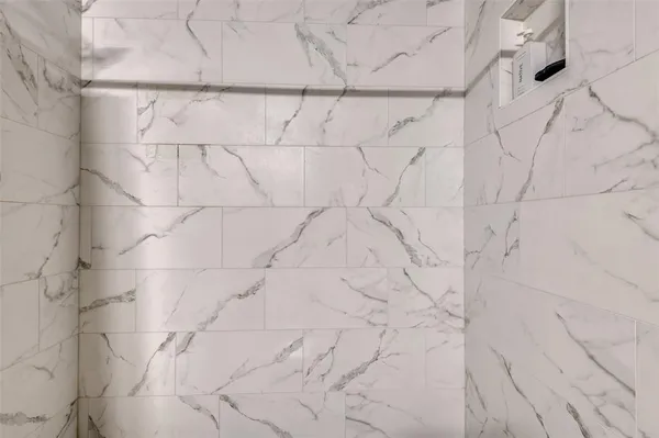 $315,000 | 1001 Belleview Street, Unit 602, Dallas, TX 75215