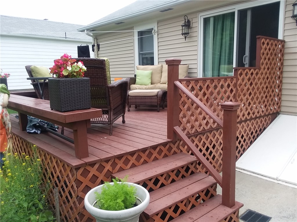 20 Coulters Road Cranston, RI 02920 - Photo 31 of 36