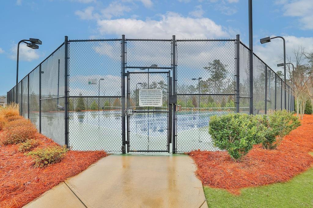 4527 Bridgeway Road Atlanta, GA 30331 - Photo 24 of 30