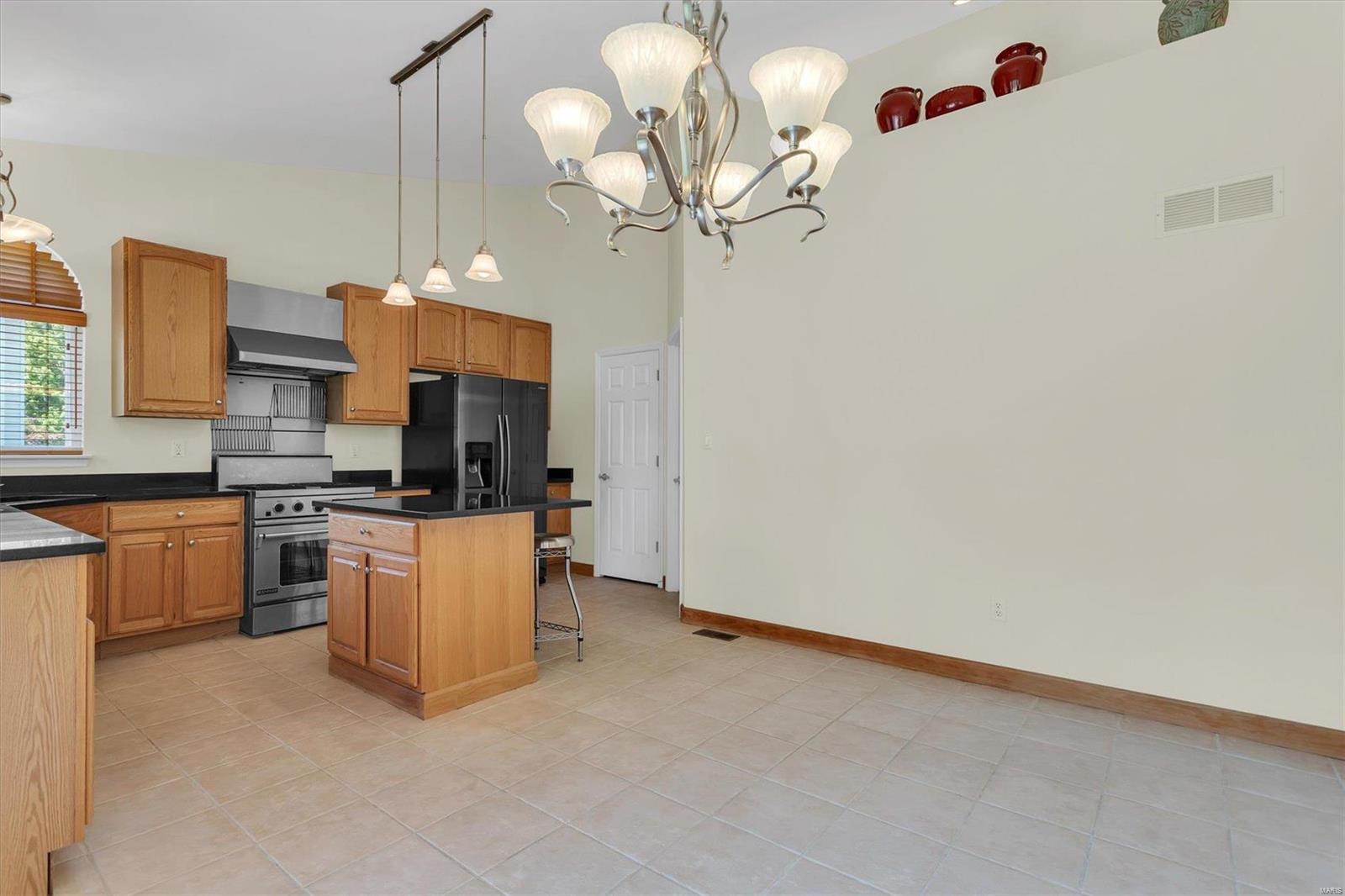 786 Debula Drive Ballwin, MO 63021 - Photo 15 of 42