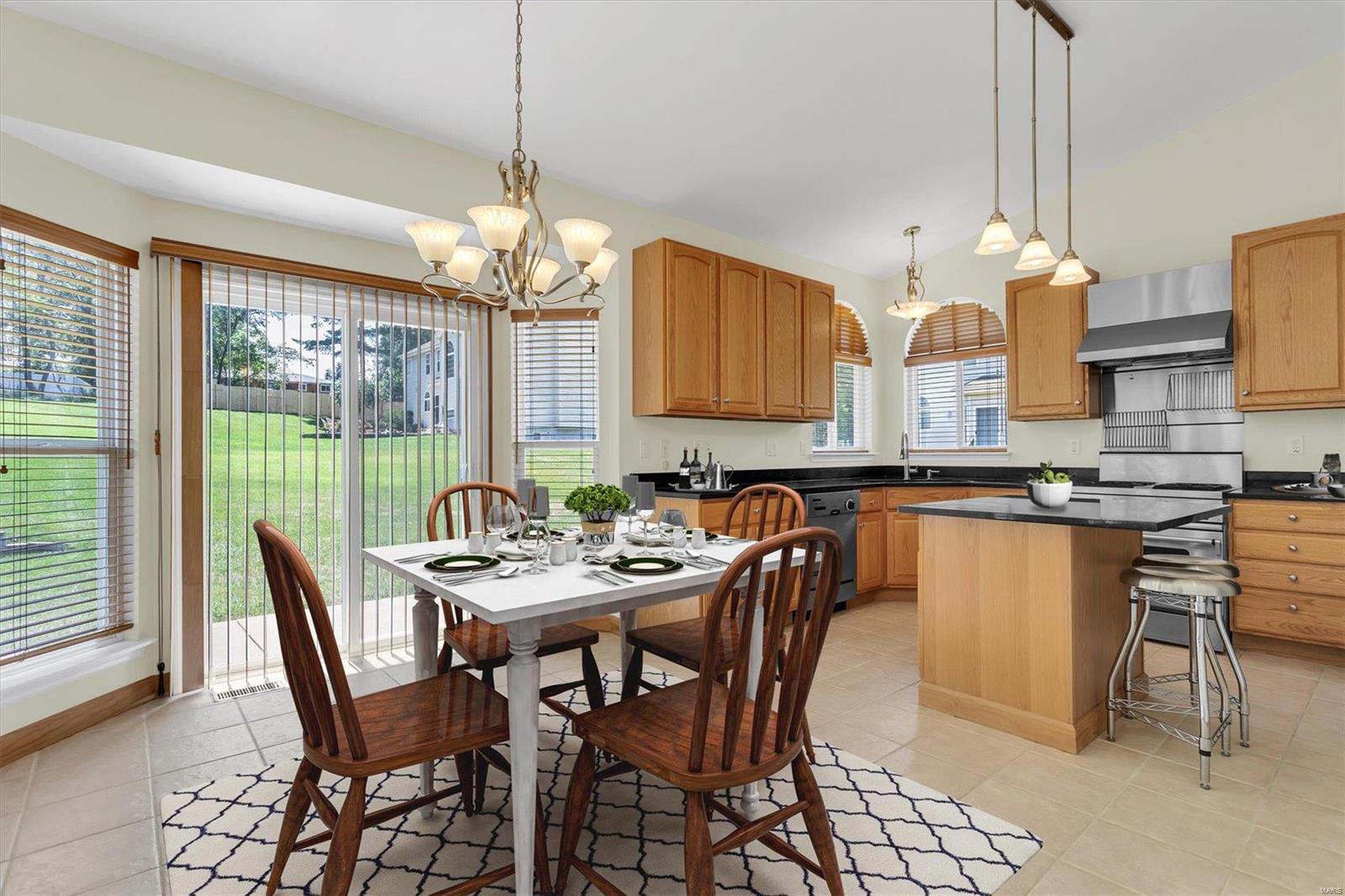 786 Debula Drive Ballwin, MO 63021 - Photo 4 of 42