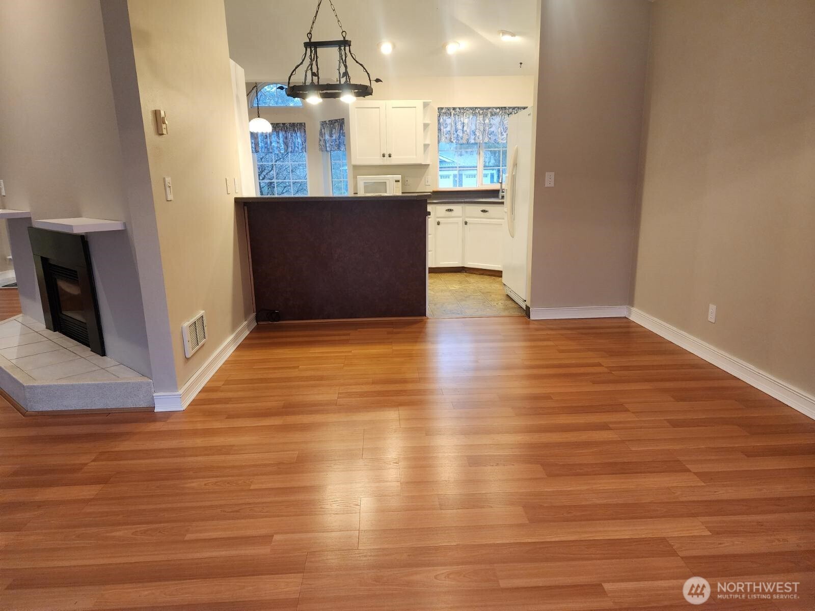 723 Trinity Court Southwest Ocean Shores, WA 98569 - Photo 10 of 39