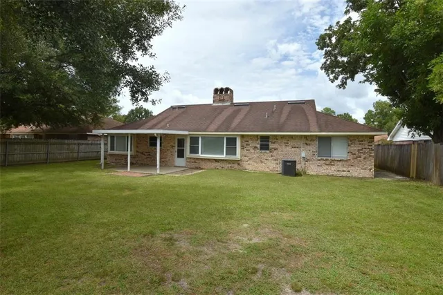 $1,800 | 429 Briargrove Drive, Slidell, LA 70458