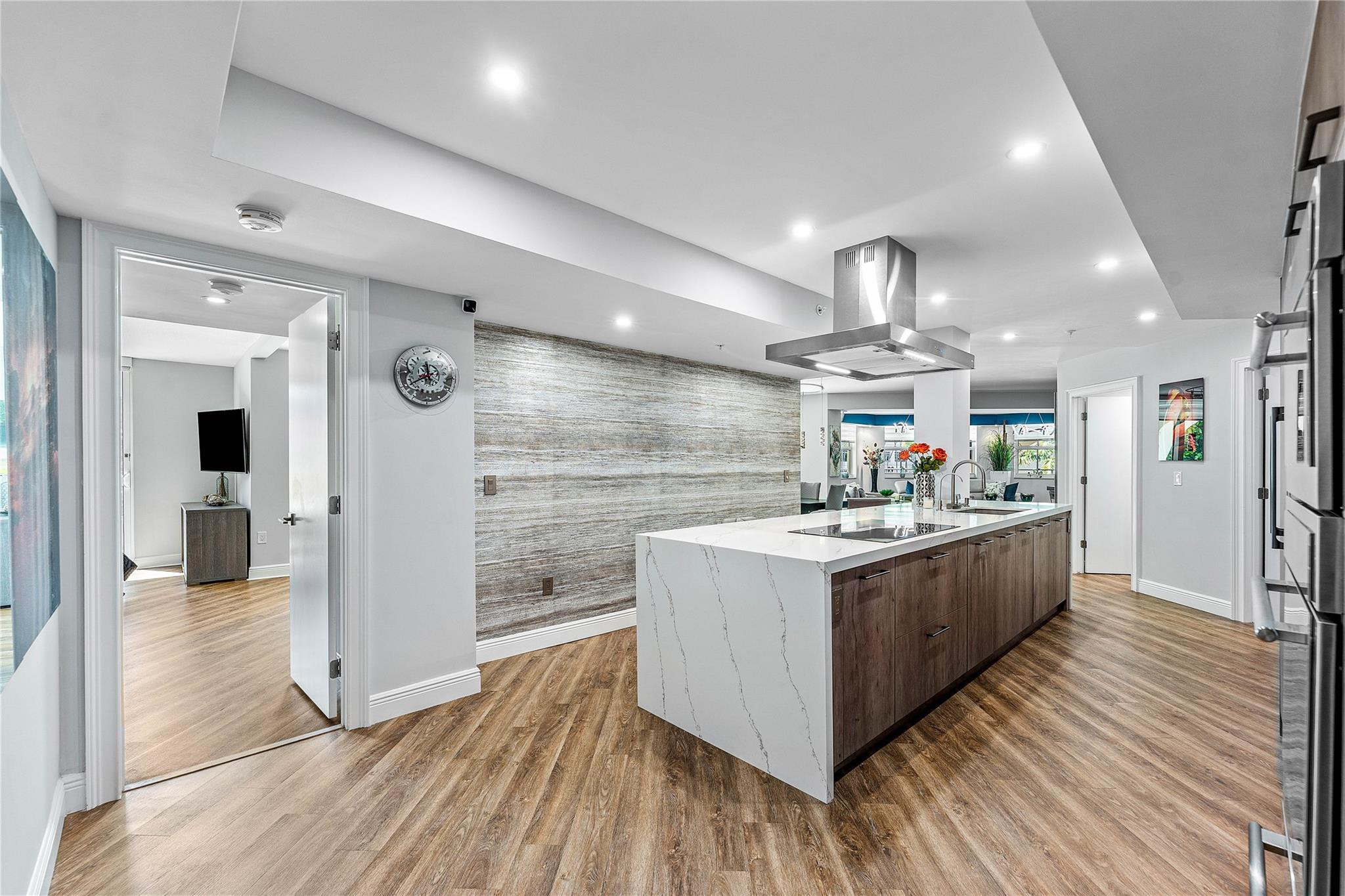 99 Southeast Mizner Boulevard, Unit 231 Boca Raton, FL 33432 - Photo 5 of 55 Photo 5