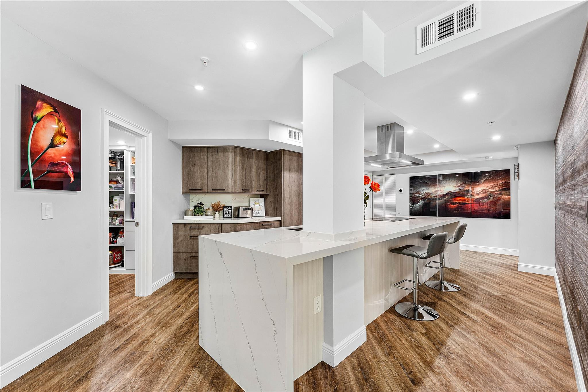 99 Southeast Mizner Boulevard, Unit 231 Boca Raton, FL 33432 - Photo 6 of 55 Photo 6