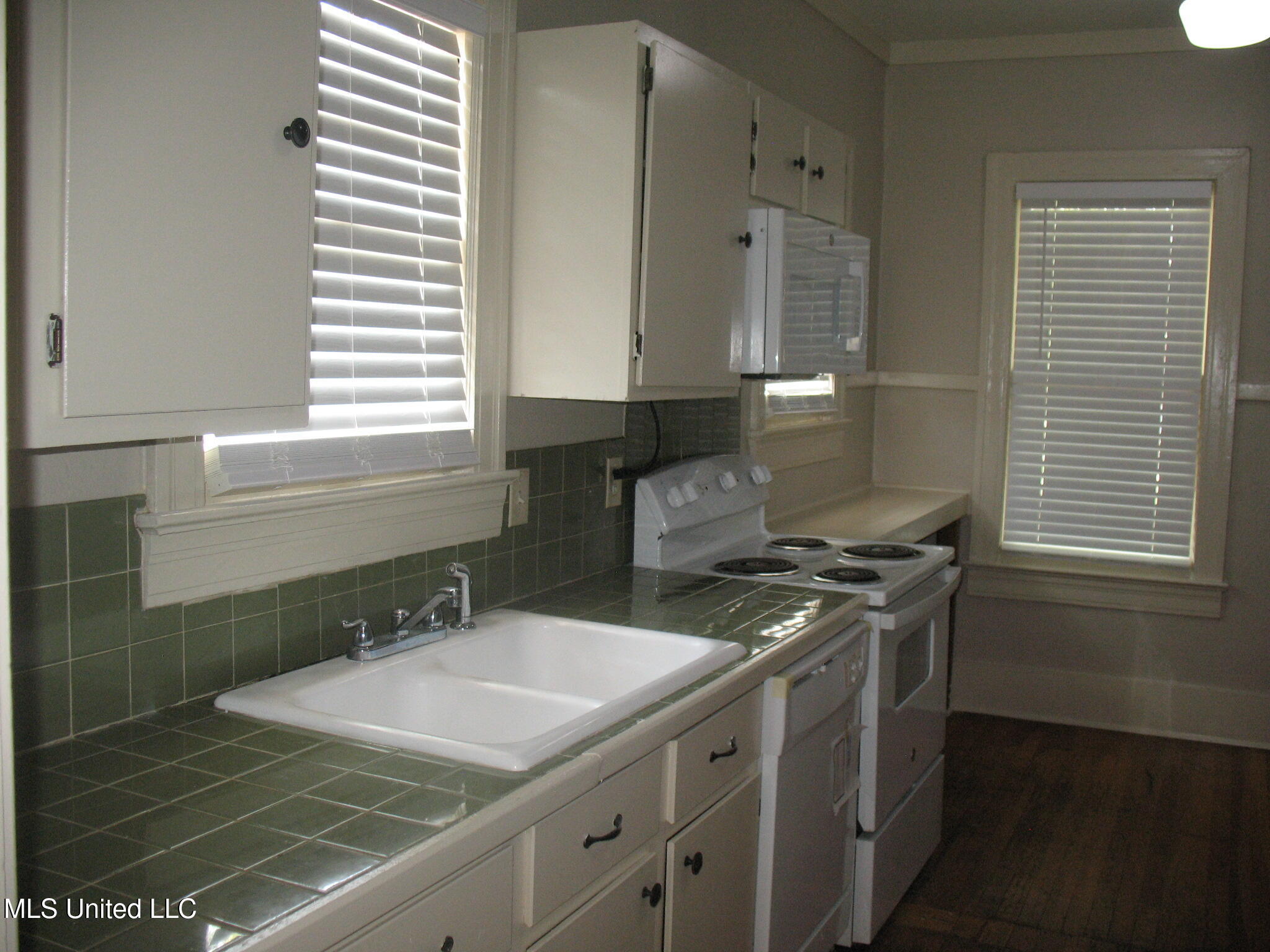 1803 Wightman Street Jackson, MS 39202 - Photo 23 of 26 IMG_0457