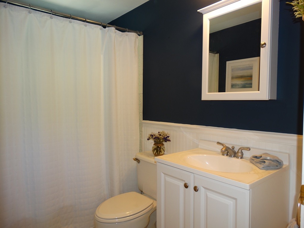 24 Roberts Road Ashland, MA 01721 - Photo 12 of 18 Gallery Image 12