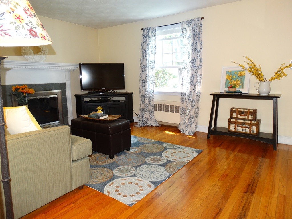 24 Roberts Road Ashland, MA 01721 - Photo 8 of 18 Gallery Image 8