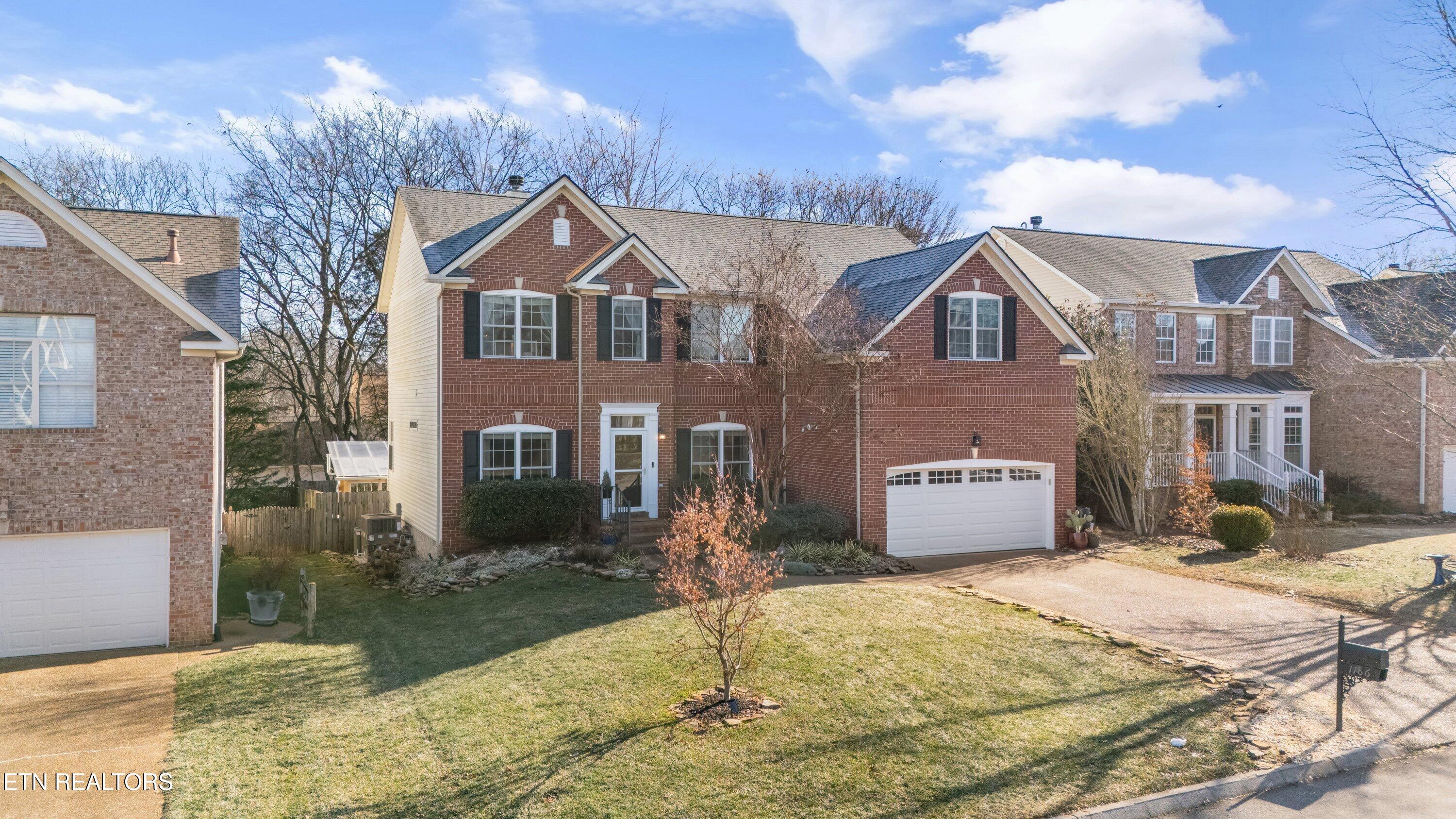 1186 Vale View Road Knoxville, TN 37922 - Photo 3 of 38 11186 Vale View Rd-30