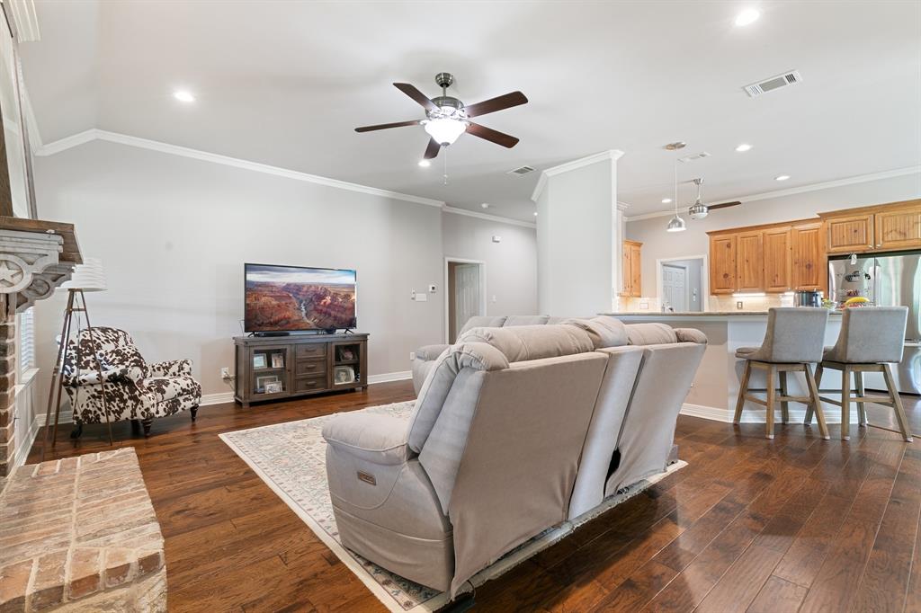 8000 Rodeo Drive Denton, TX 76208 - Photo 6 of 40
