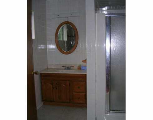 2443 Stroschein Road Monroeville, PA 15146 - Photo 6 of 8 Gallery Image 6