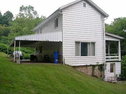 2443 Stroschein Road Monroeville, PA 15146 - Photo 7 of 8 Gallery Image 7