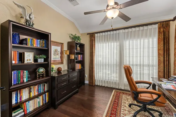 $789,900 | 30210 Setterfeld Circle, Fair Oaks Ranch, TX 78015