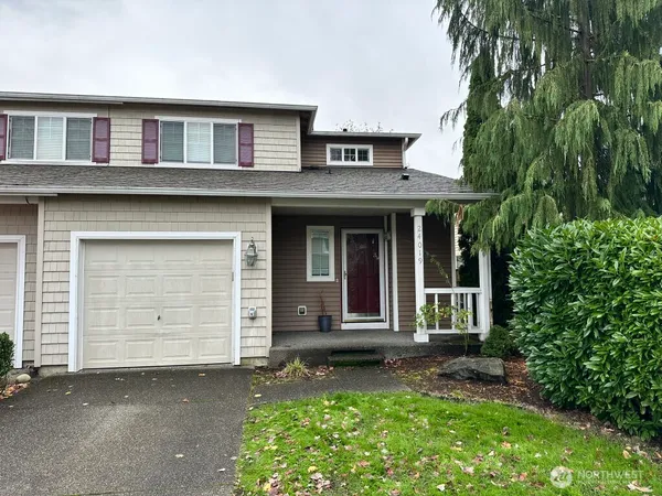 $2,600 | 24019 Southeast 281st Street, Maple Valley, WA 98038