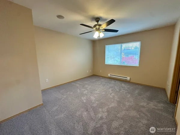 $2,600 | 24019 Southeast 281st Street, Maple Valley, WA 98038