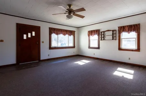 $220,000 | 2925 Old Kings Road, Catskill, NY 12414