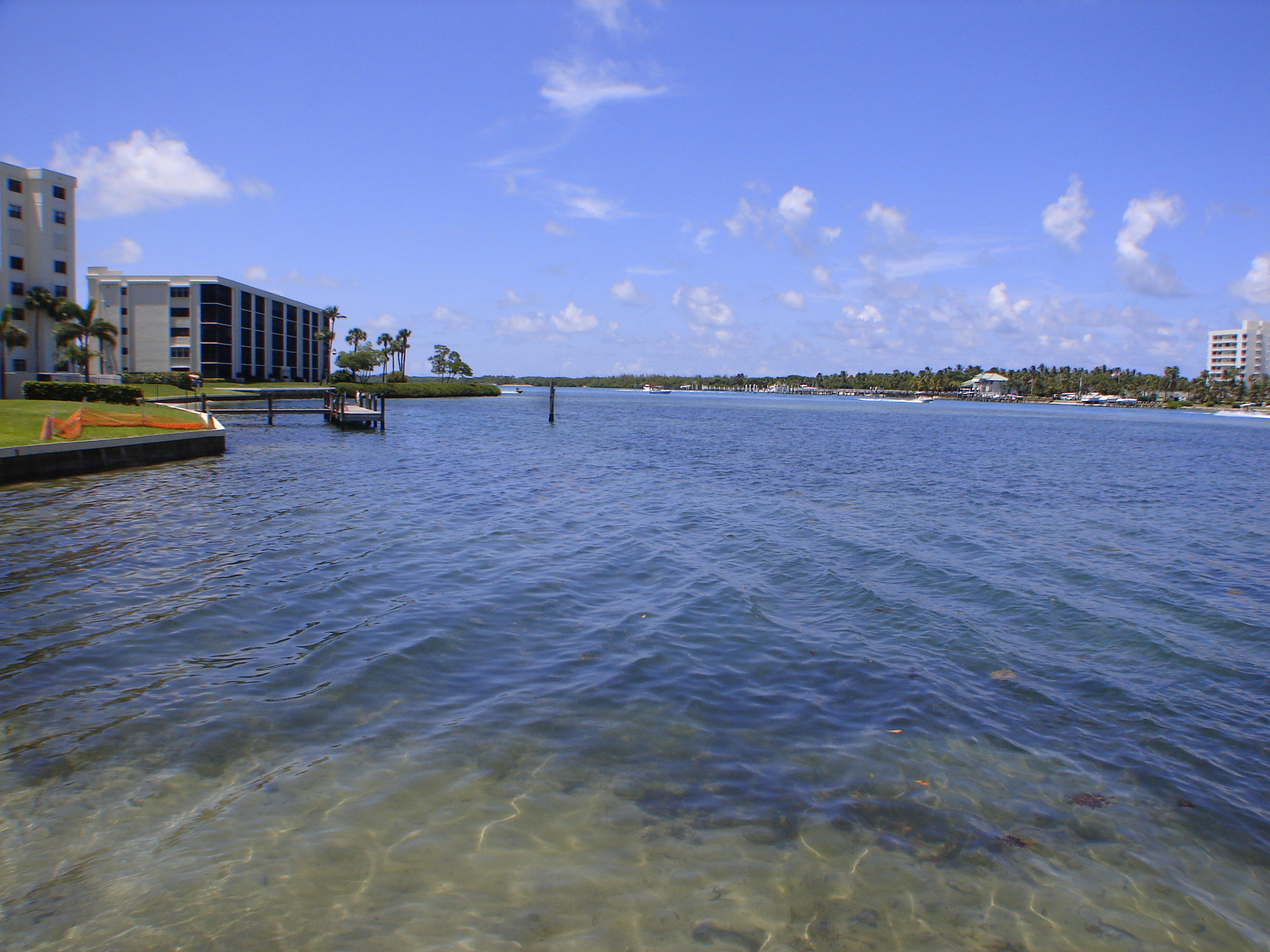 19732 Harbor Road North Jupiter, FL 33469 - Photo 15 of 17 DSC07616