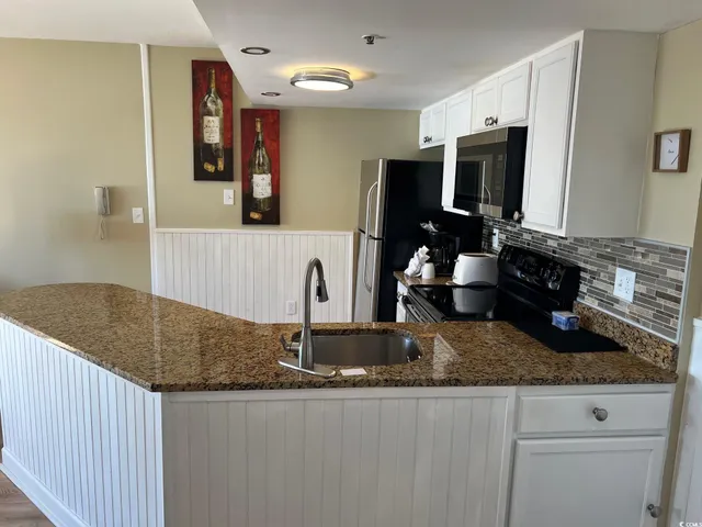 $159,900 | 1605 South Ocean Boulevard, Unit 1411, Myrtle Beach, SC 29577