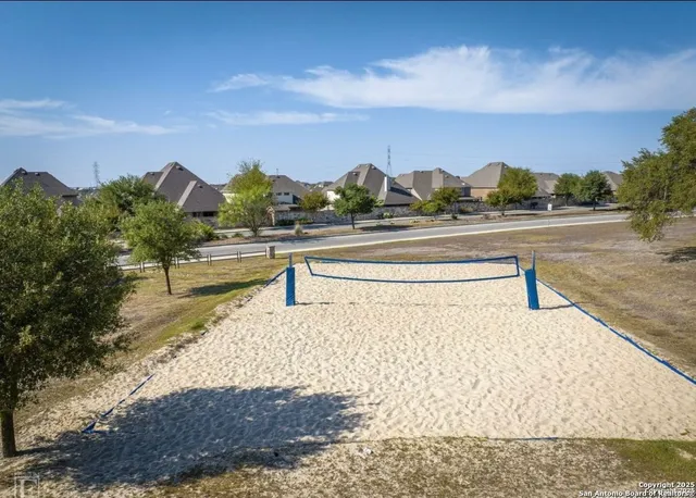 $435,000 | 909 Kauri Cliffs, Cibolo, TX 78108