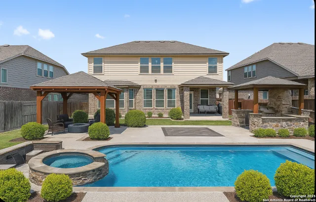 $435,000 | 909 Kauri Cliffs, Cibolo, TX 78108